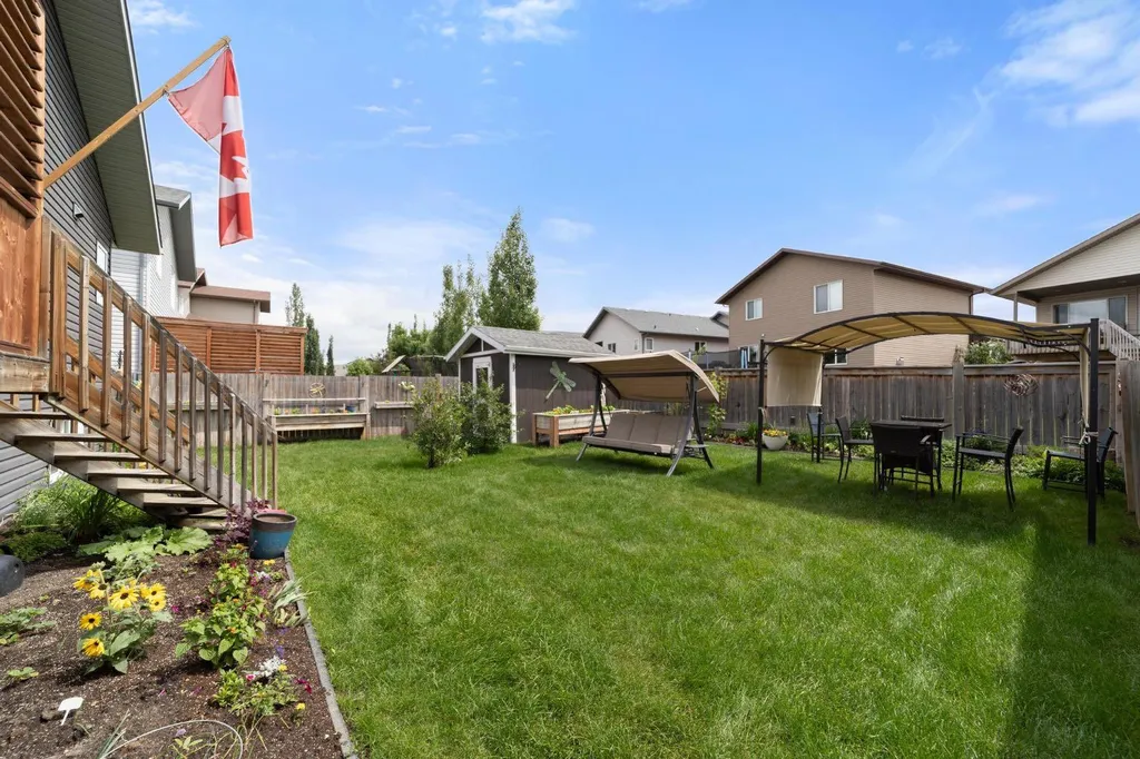 5213 36 Avenue Camrose AB T4V 5H6