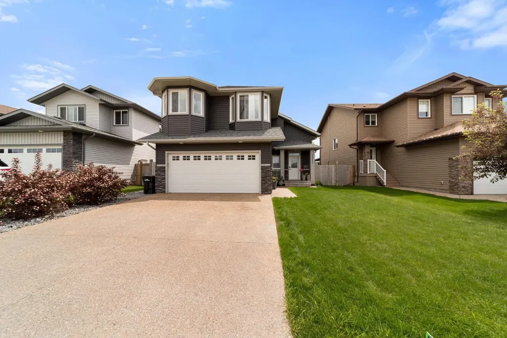 5213 36 Avenue Camrose AB T4V 5H6
