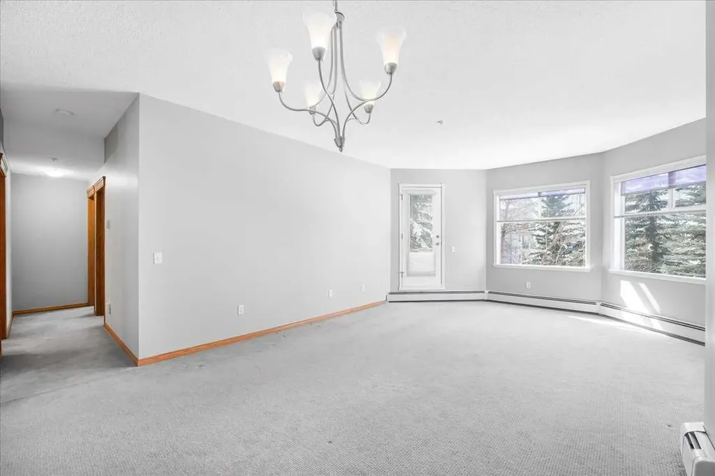 200 Lincoln Way SW Calgary AB T3E 7G7