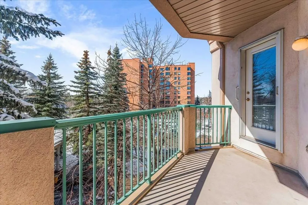 200 Lincoln Way SW Calgary AB T3E 7G7