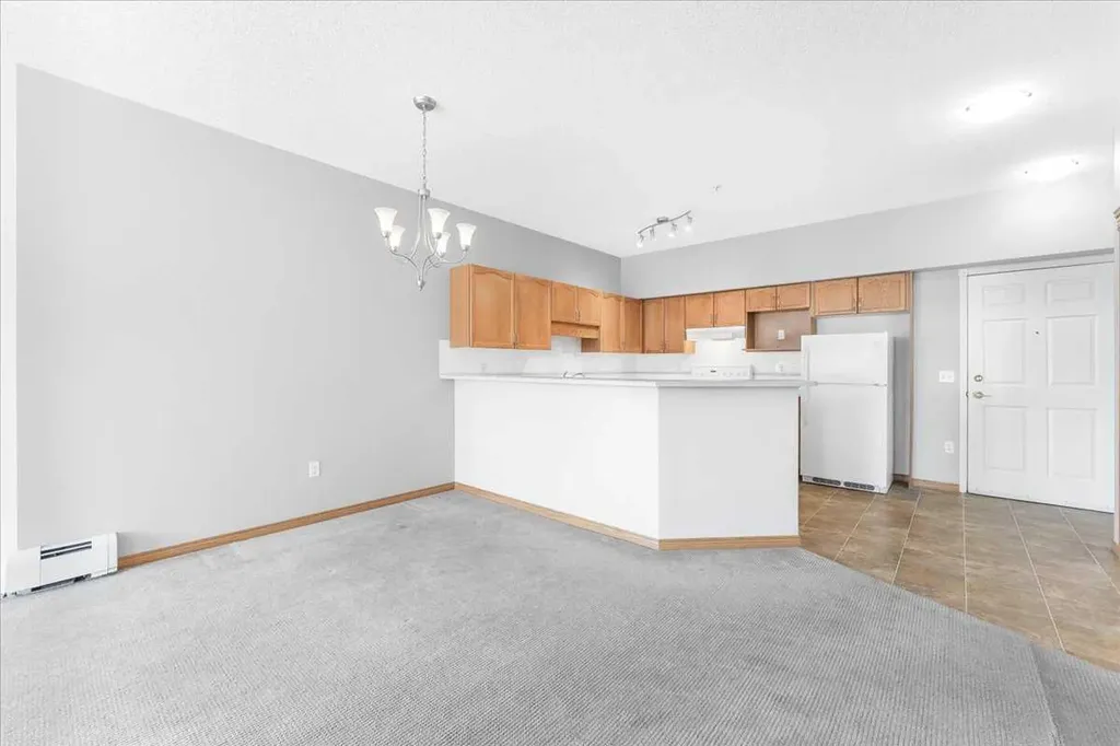 200 Lincoln Way SW Calgary AB T3E 7G7