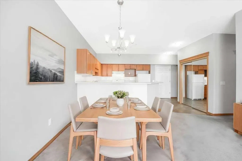 200 Lincoln Way SW Calgary AB T3E 7G7