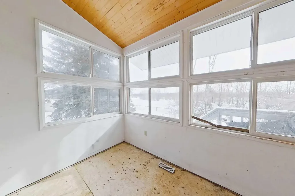 1019 12 Street SE Slave Lake AB T0G 2A3
