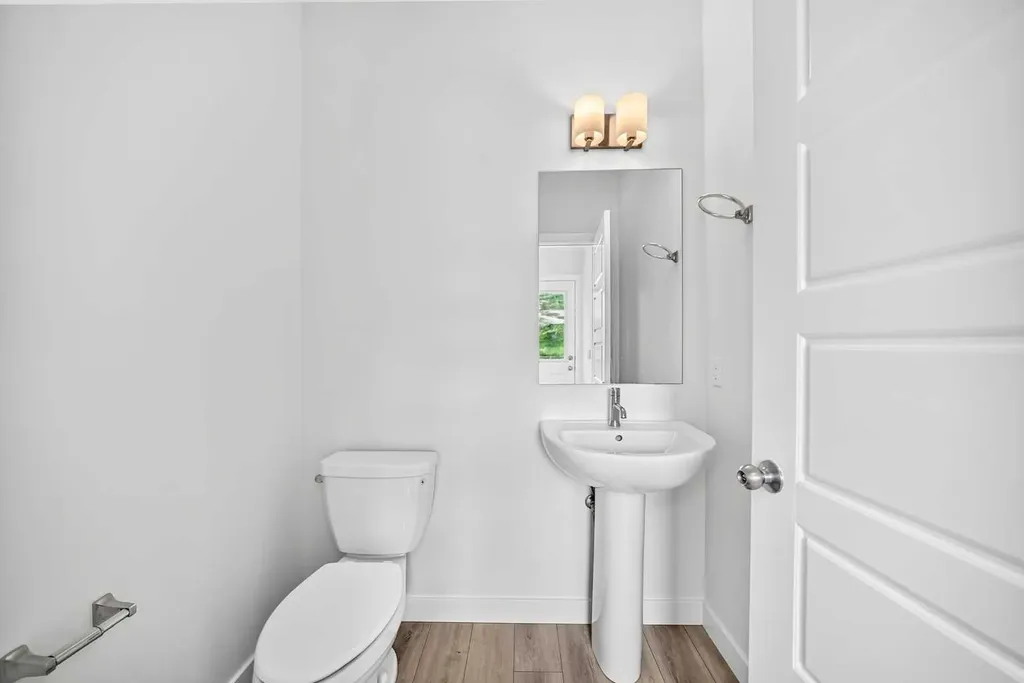 339 Wolf Creek Way SE Calgary AB T2X 4Y8