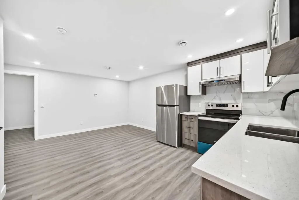 339 Wolf Creek Way SE Calgary AB T2X 4Y8