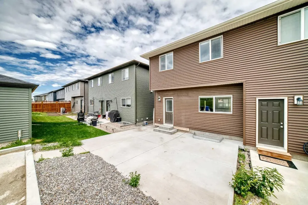 339 Wolf Creek Way SE Calgary AB T2X 4Y8