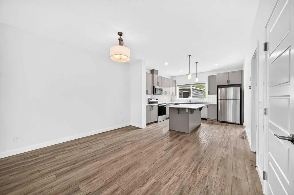 339 Wolf Creek Way SE Calgary AB T2X 4Y8