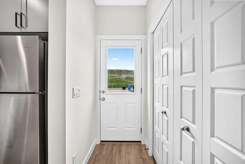 339 Wolf Creek Way SE Calgary AB T2X 4Y8