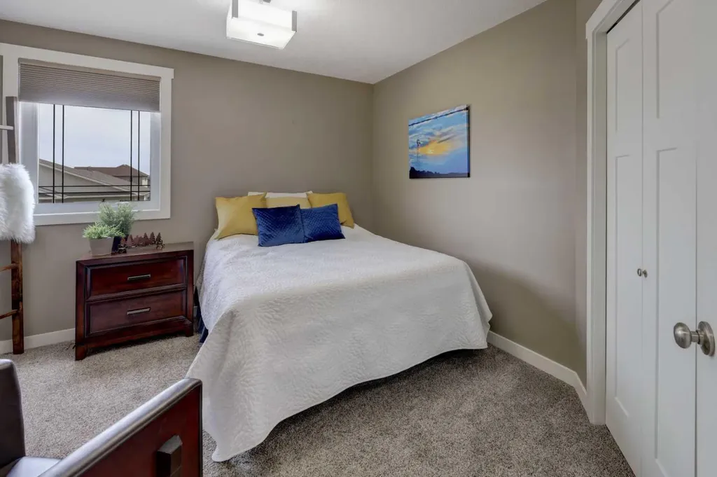 705 West Highland Link Carstairs AB T0M0N0