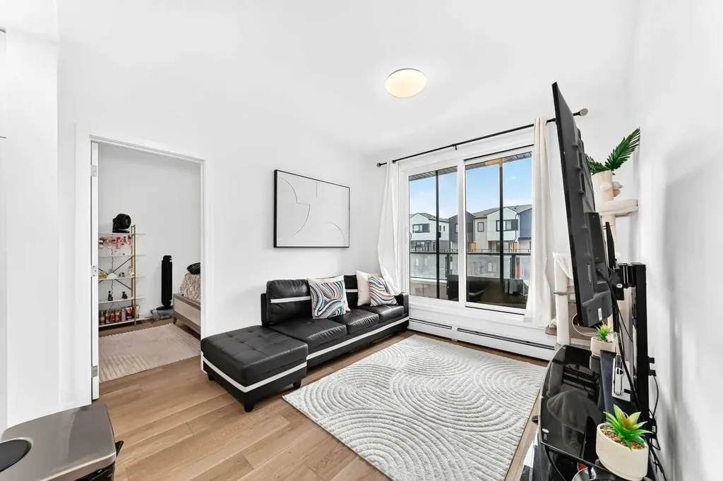 8500 19 Avenue SE Calgary AB T2A 0M8