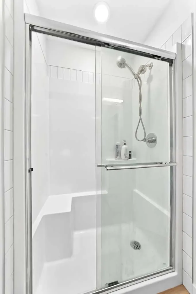 8500 19 Avenue SE Calgary AB T2A 0M8