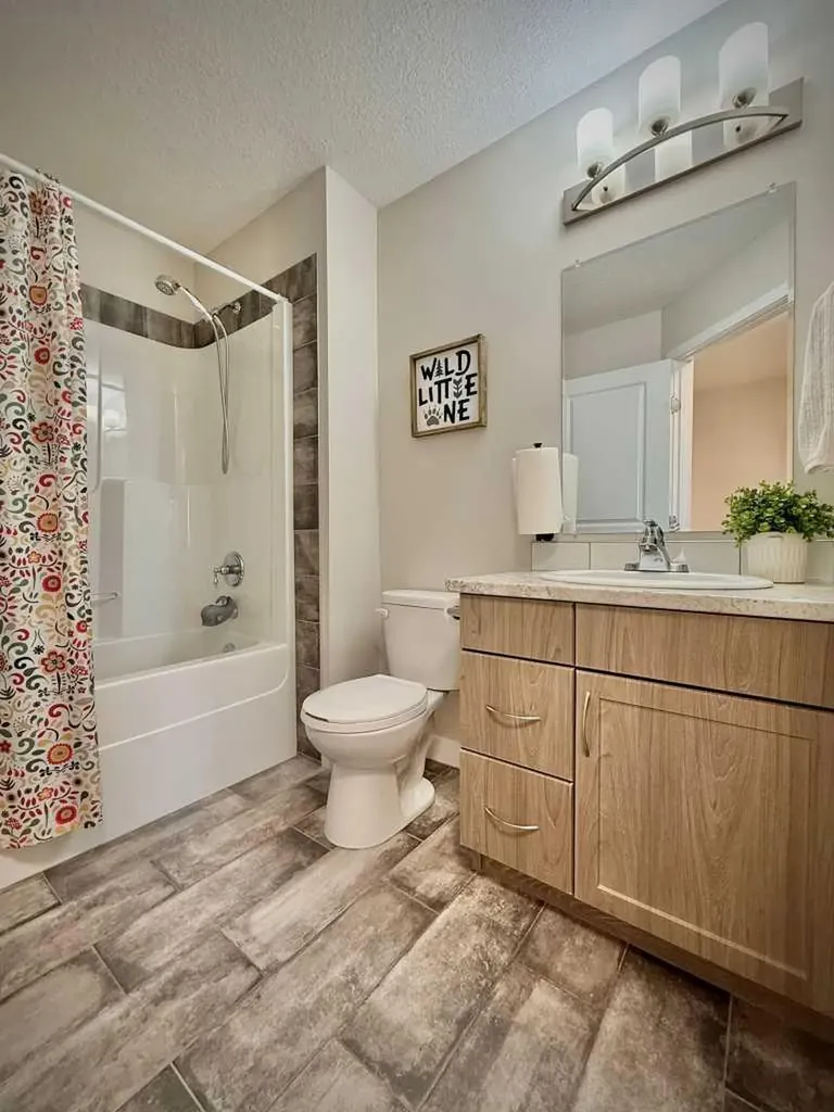8408 101 Avenue Grande Prairie AB T8X2S7