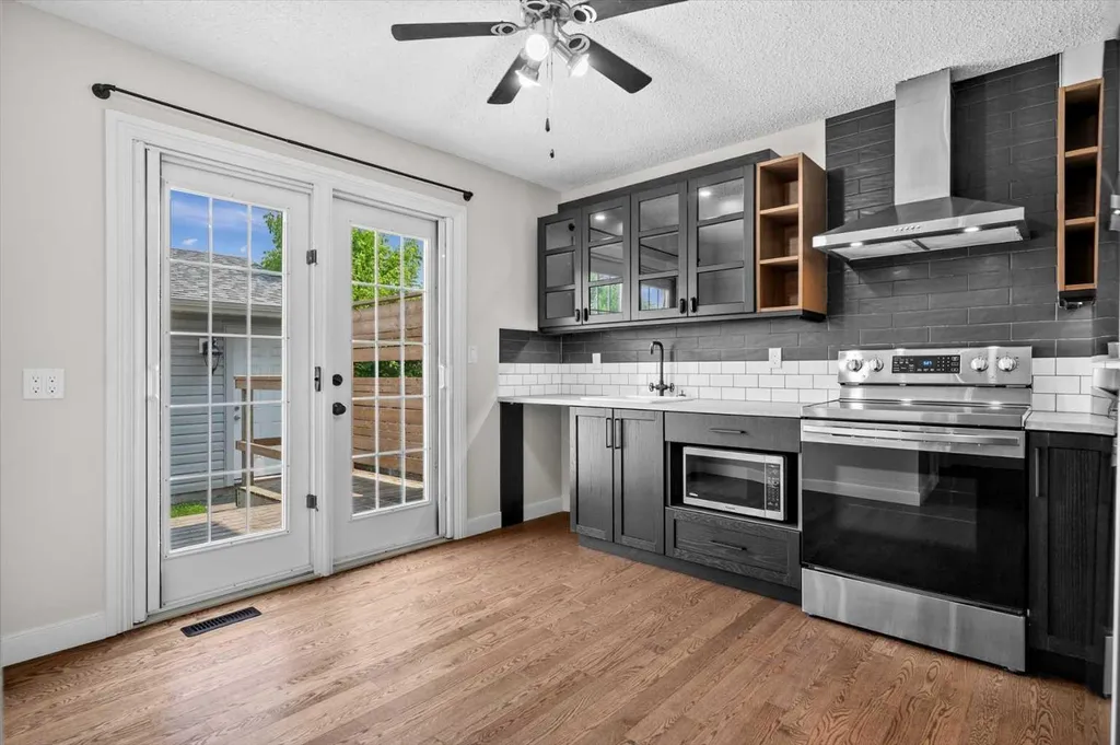 73 Sunvale Crescent SE Calgary AB T2X 2R9