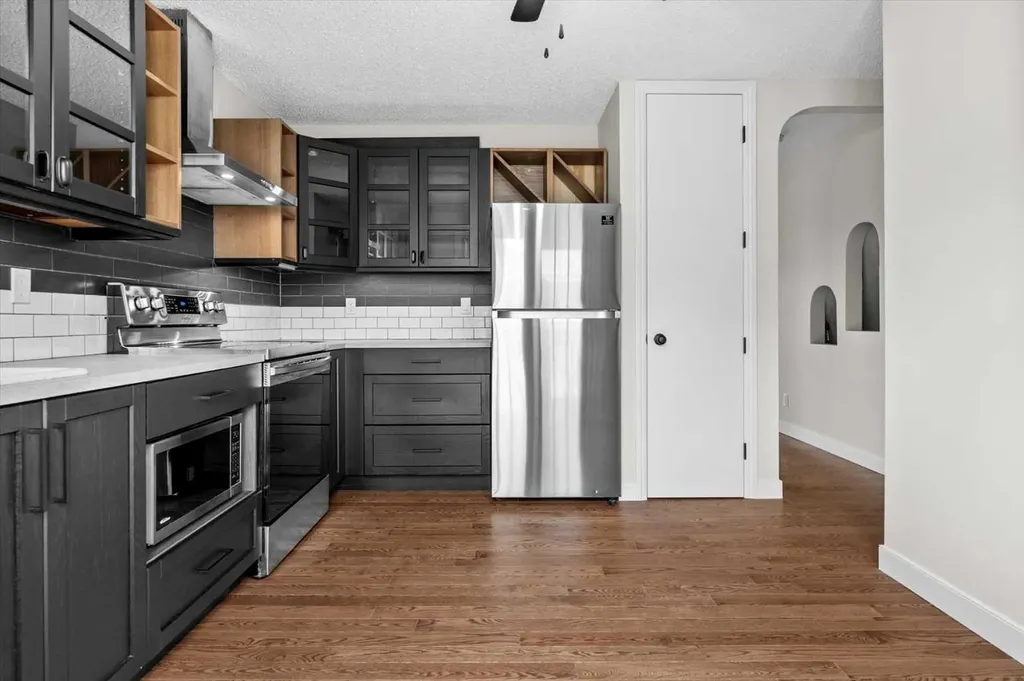 73 Sunvale Crescent SE Calgary AB T2X 2R9