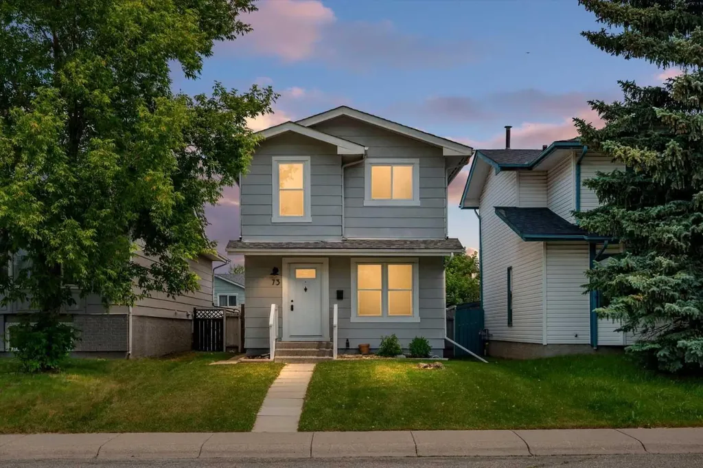 73 Sunvale Crescent SE Calgary AB T2X 2R9