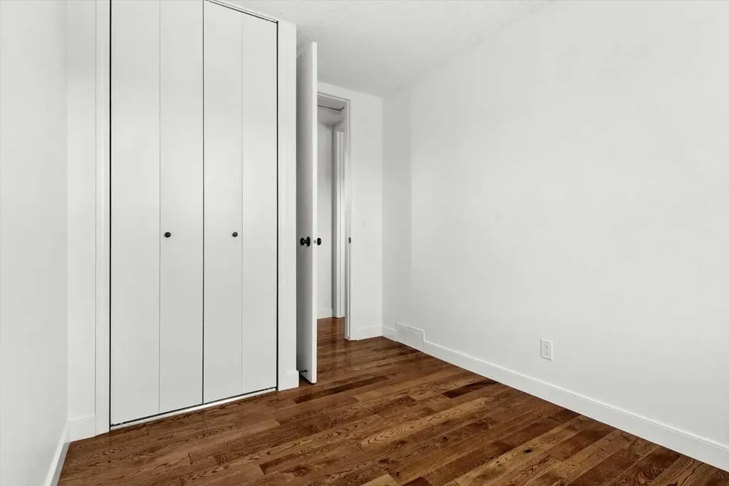 73 Sunvale Crescent SE Calgary AB T2X 2R9