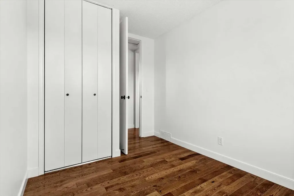 73 Sunvale Crescent SE Calgary AB T2X 2R9