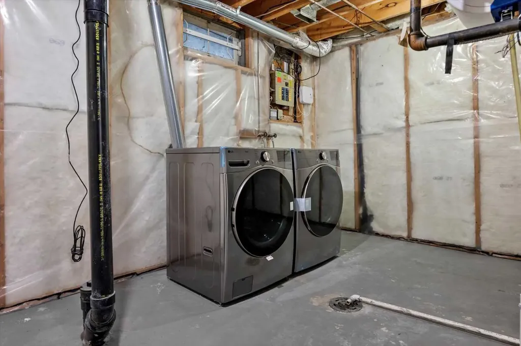 73 Sunvale Crescent SE Calgary AB T2X 2R9