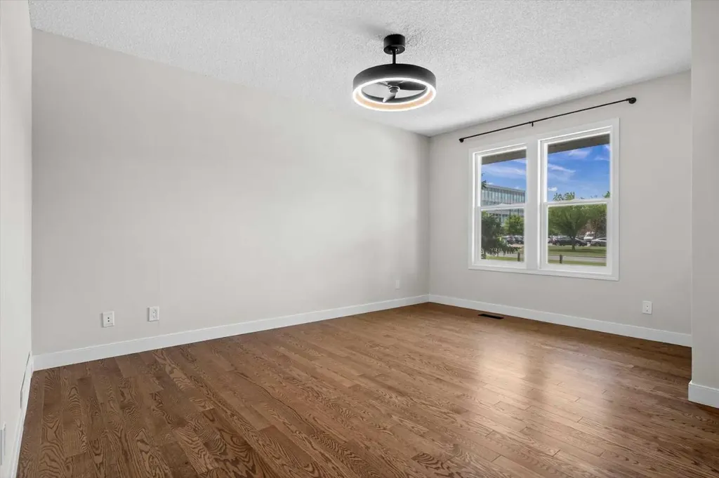 73 Sunvale Crescent SE Calgary AB T2X 2R9
