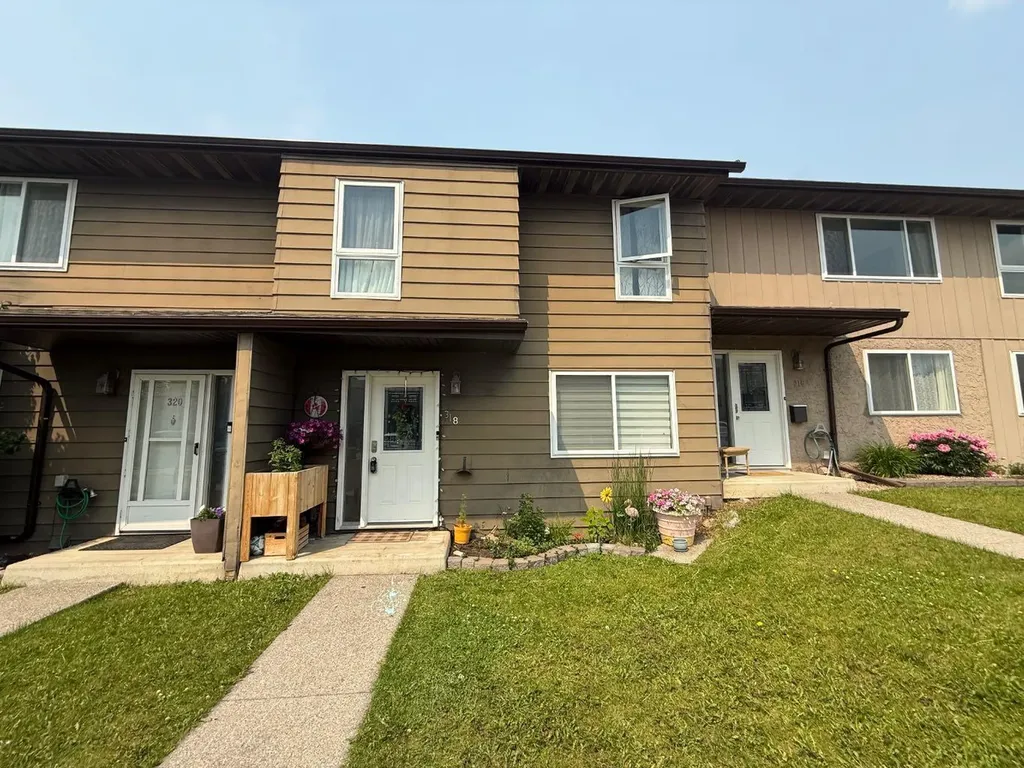 457 Collinge Road Hinton AB T7V1K8