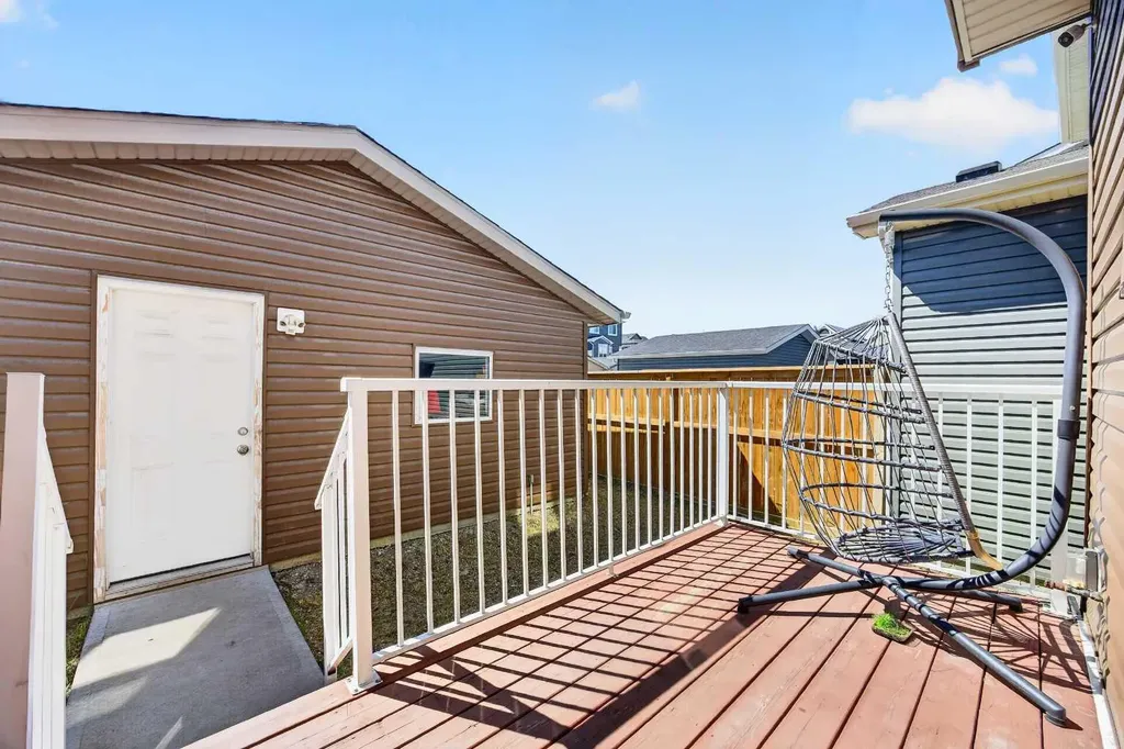 30 Evanscrest Rise NW Calgary AB T3P 0R7
