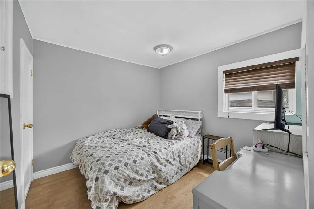 1501 14 Street Didsbury AB T0M 0W0