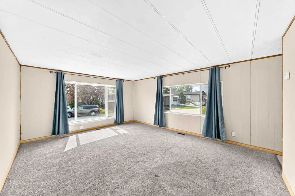 99 Arbour Lake Road NW Calgary AB T3G 4E4