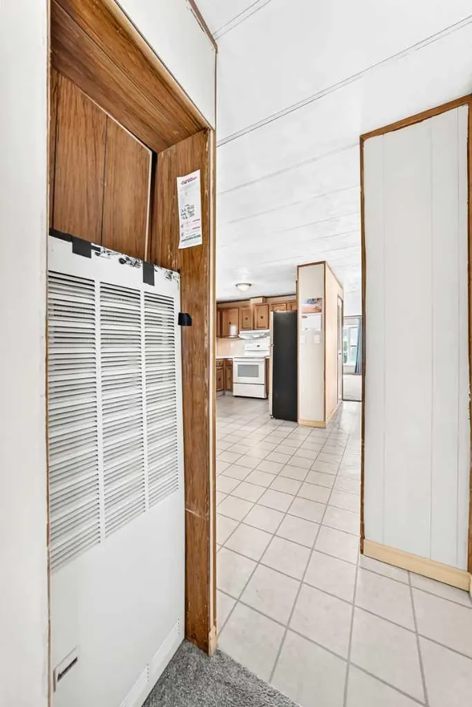 99 Arbour Lake Road NW Calgary AB T3G 4E4