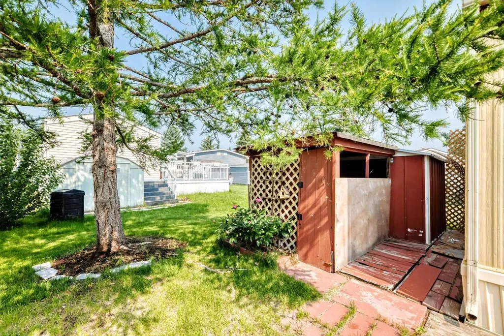 99 Arbour Lake Road NW Calgary AB T3G 4E4