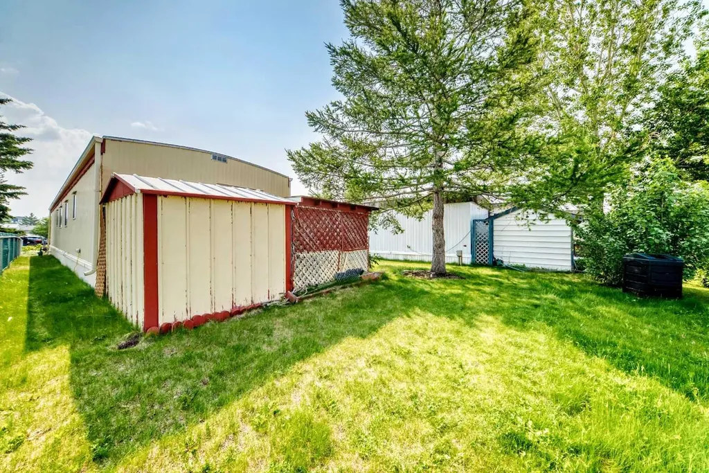 99 Arbour Lake Road NW Calgary AB T3G 4E4