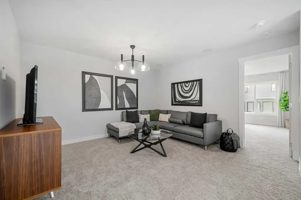 181 Mitchell Road NW Calgary AB T3R 2G8