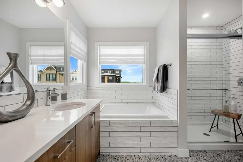 181 Mitchell Road NW Calgary AB T3R 2G8