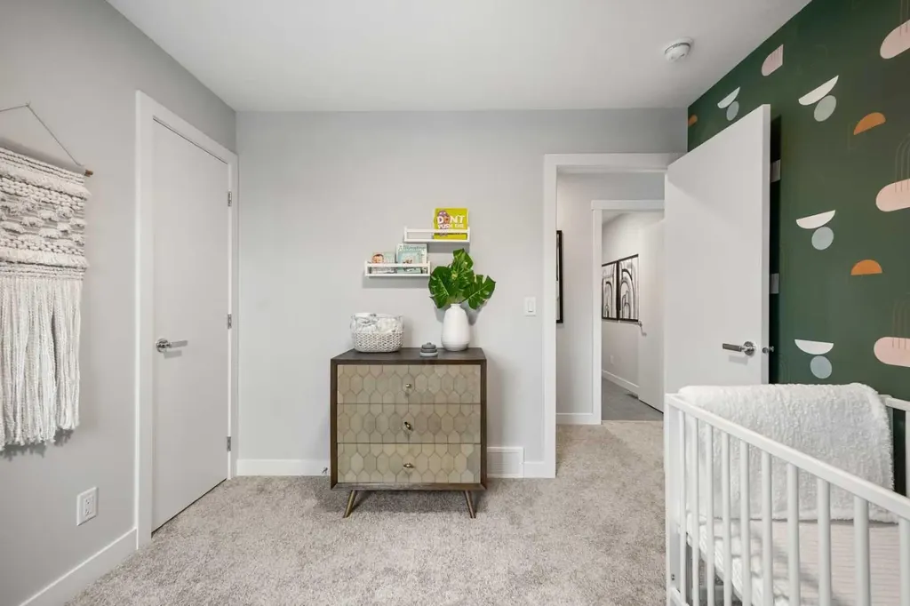 181 Mitchell Road NW Calgary AB T3R 2G8