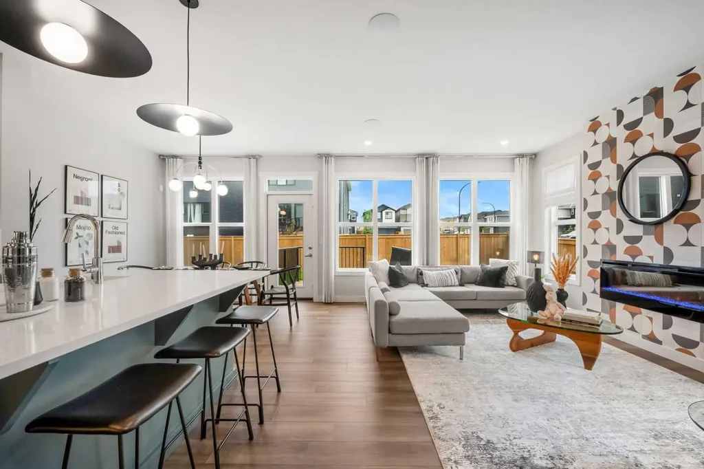 181 Mitchell Road NW Calgary AB T3R 2G8