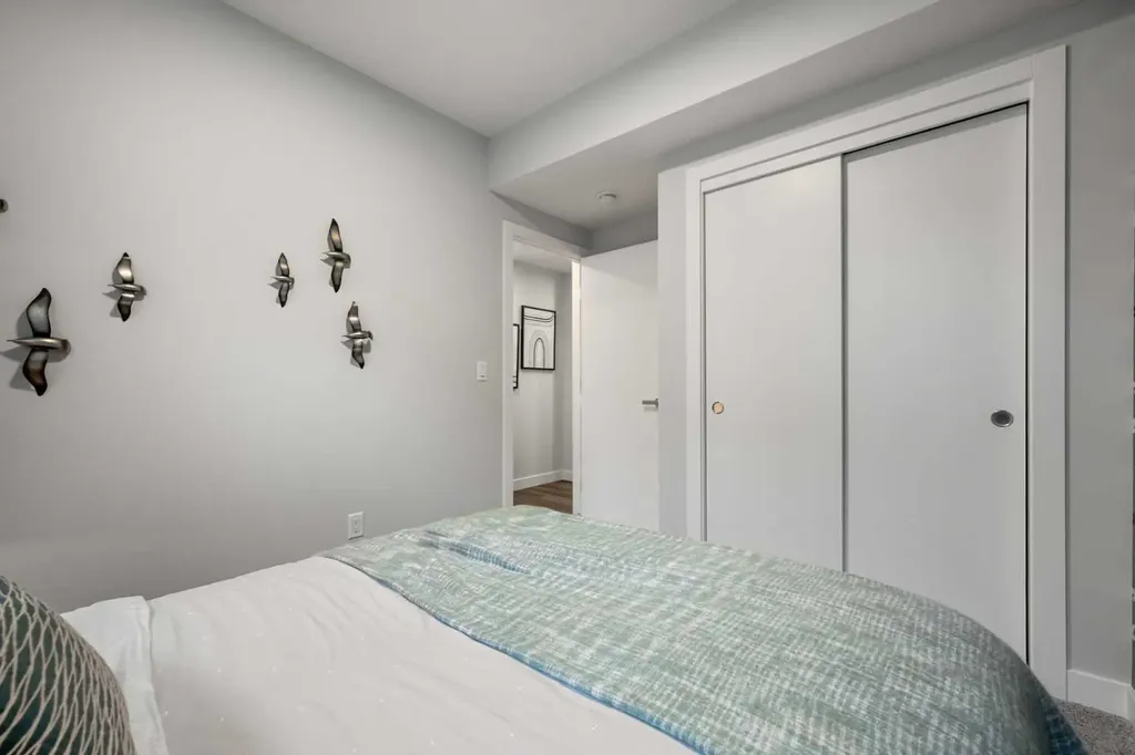 181 Mitchell Road NW Calgary AB T3R 2G8