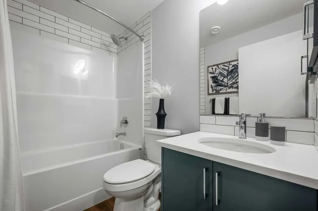 181 Mitchell Road NW Calgary AB T3R 2G8