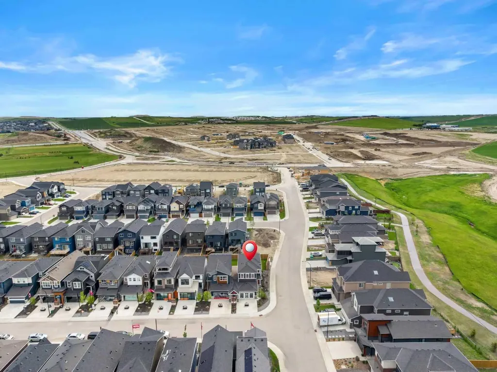 181 Mitchell Road NW Calgary AB T3R 2G8