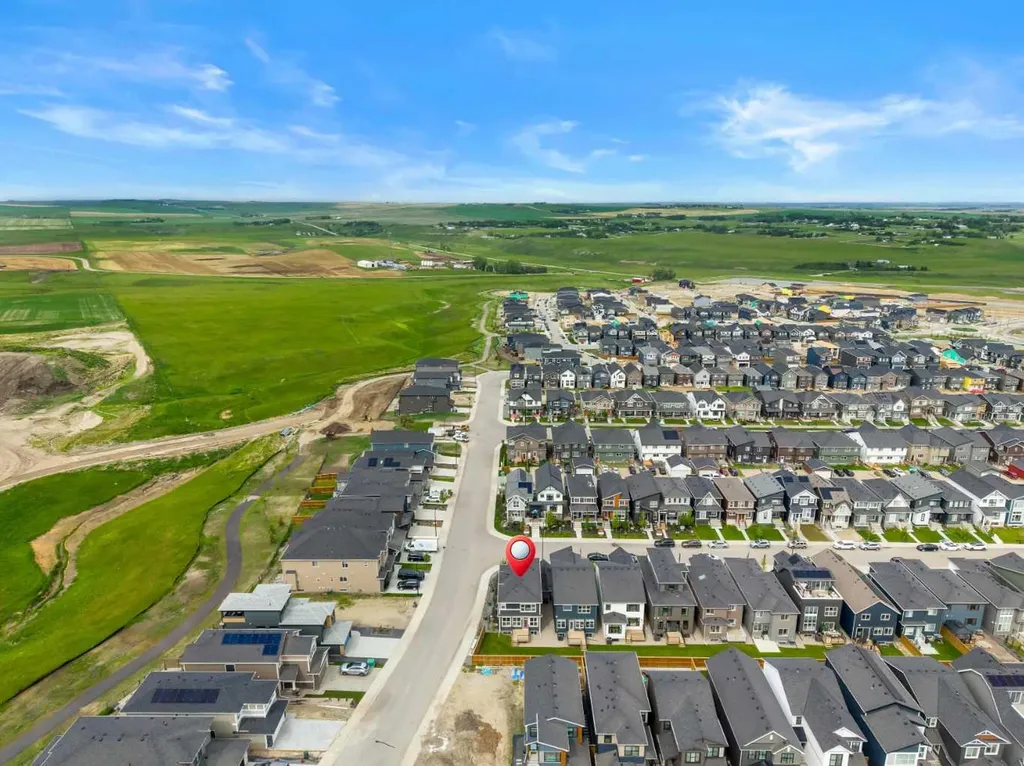 181 Mitchell Road NW Calgary AB T3R 2G8