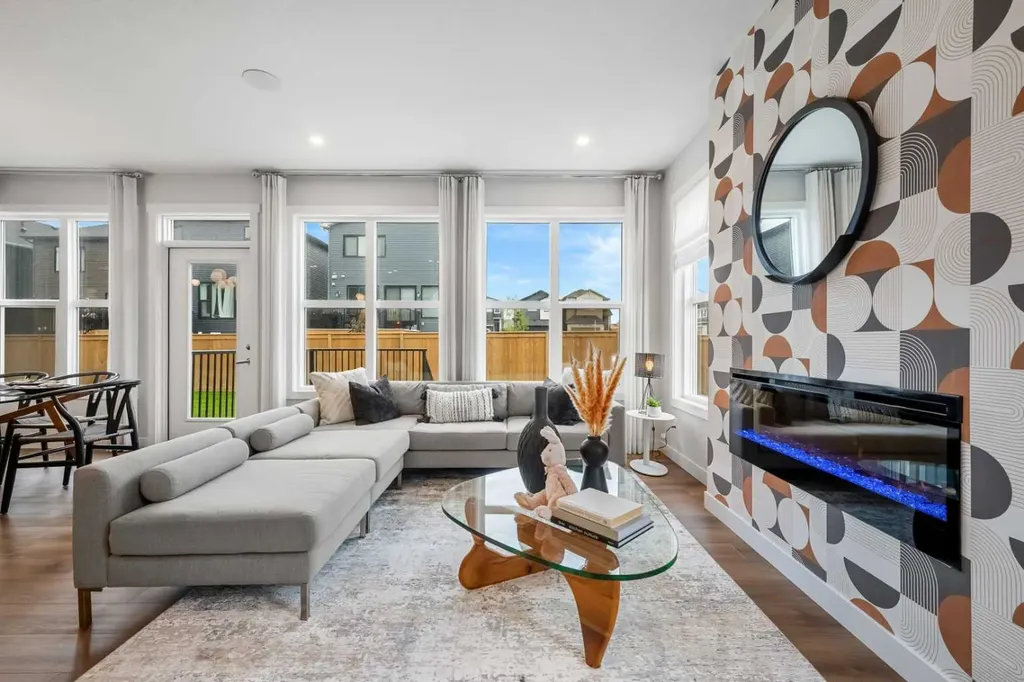 181 Mitchell Road NW Calgary AB T3R 2G8