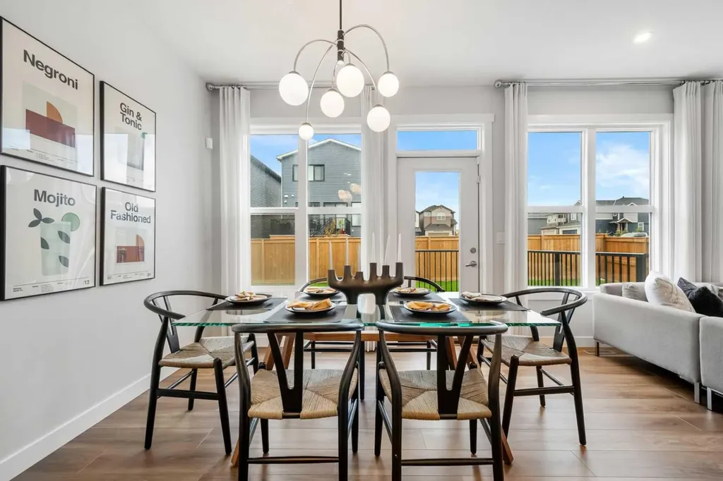 181 Mitchell Road NW Calgary AB T3R 2G8