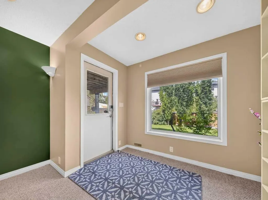 125 Coverton Circle NE Calgary AB T3K 4R7