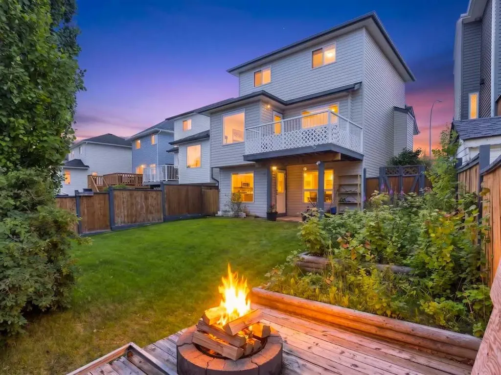 125 Coverton Circle NE Calgary AB T3K 4R7