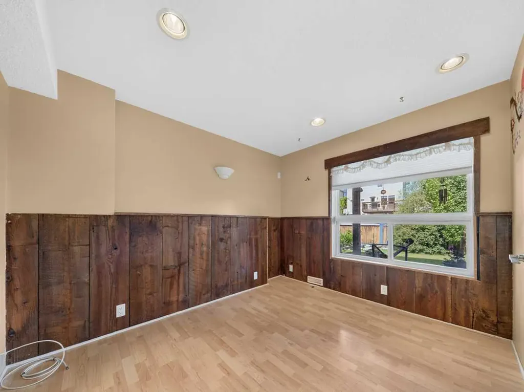 125 Coverton Circle NE Calgary AB T3K 4R7