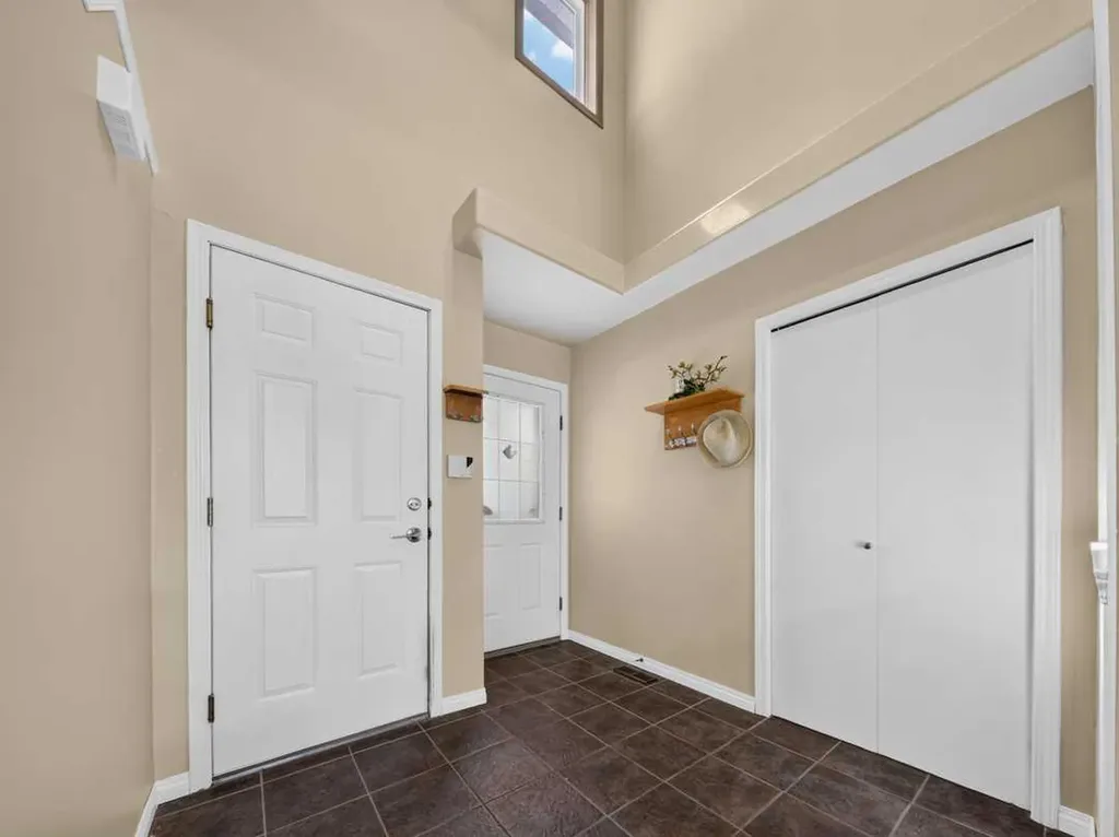 125 Coverton Circle NE Calgary AB T3K 4R7