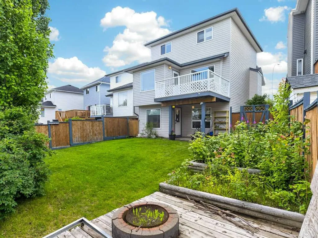 125 Coverton Circle NE Calgary AB T3K 4R7
