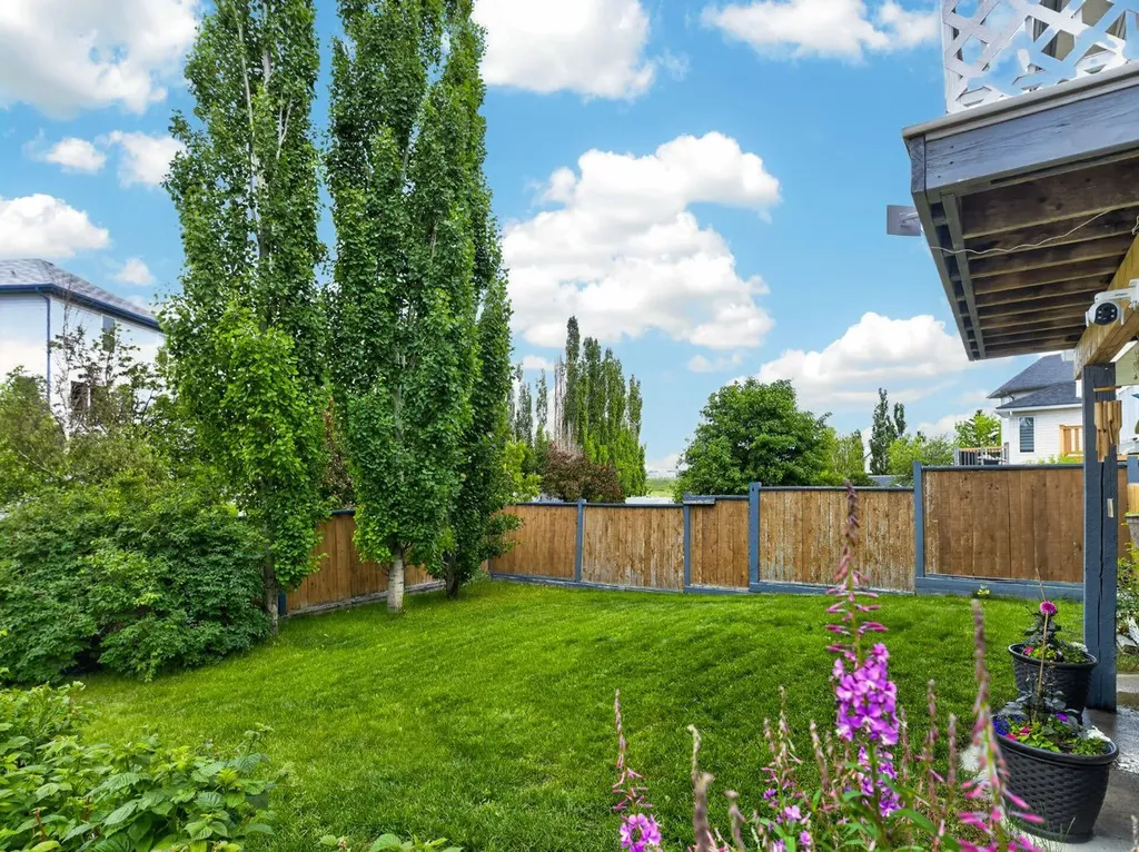125 Coverton Circle NE Calgary AB T3K 4R7