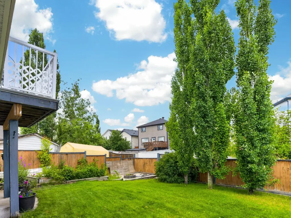 125 Coverton Circle NE Calgary AB T3K 4R7