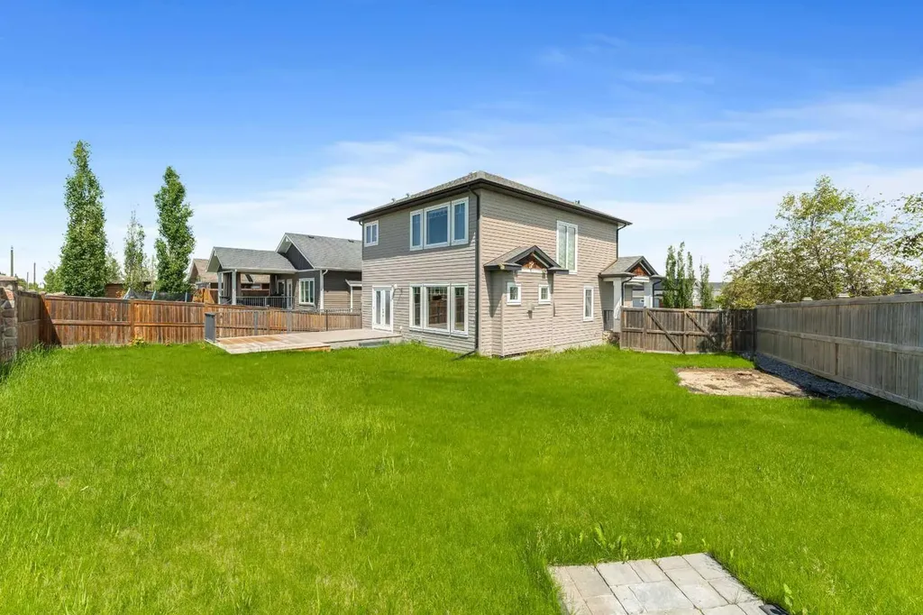 1 Cole Way Sylvan Lake AB T4S 0L6