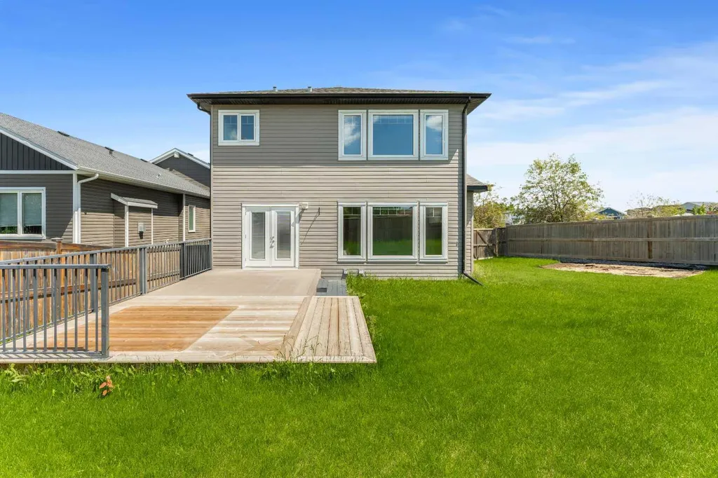1 Cole Way Sylvan Lake AB T4S 0L6
