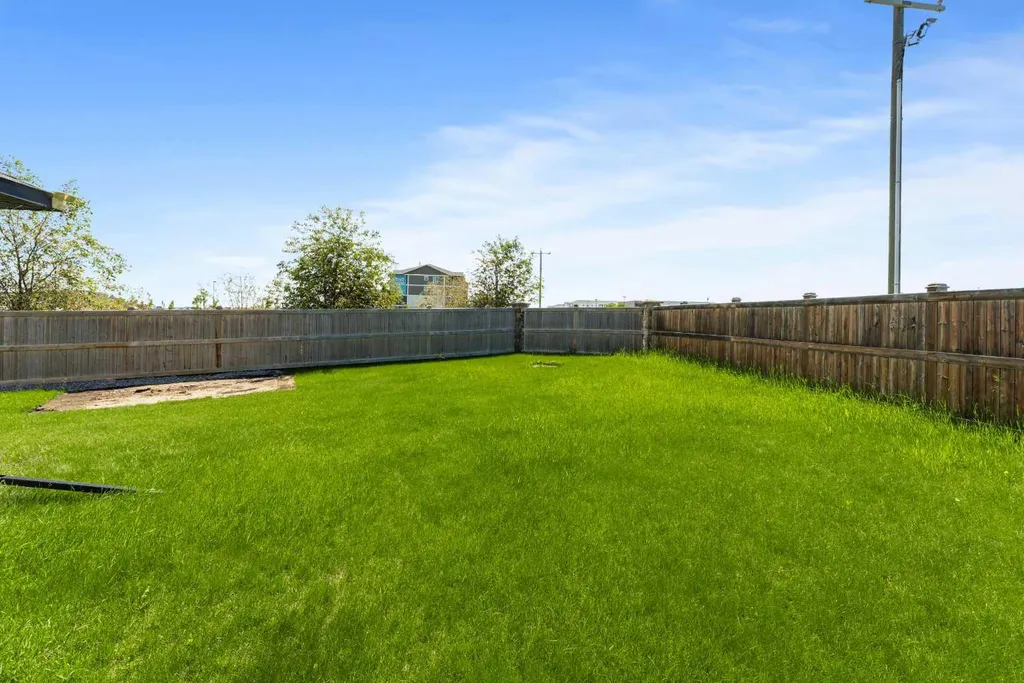 1 Cole Way Sylvan Lake AB T4S 0L6